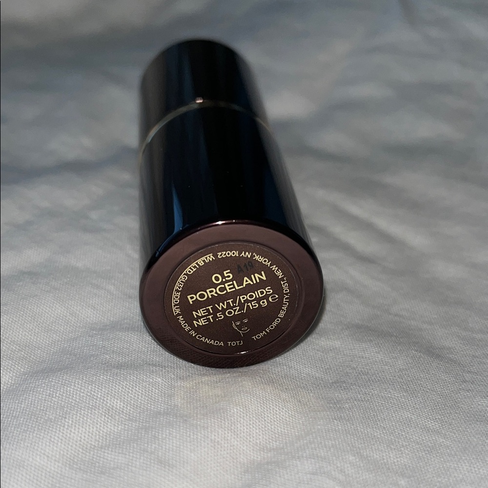 Tom Ford Traceless Foundation Stick